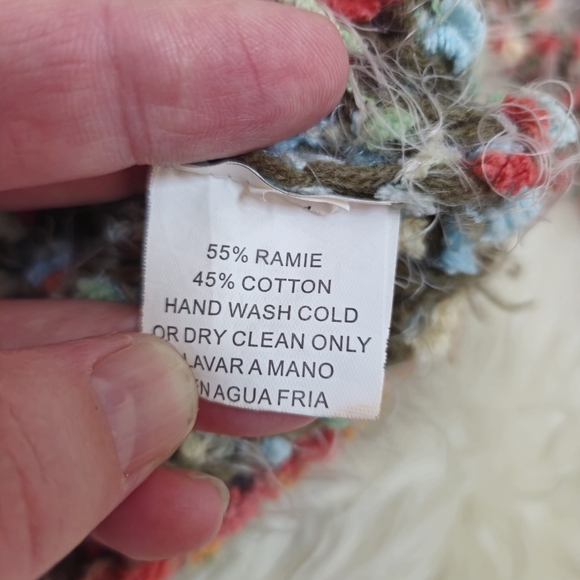 FANY Multicolored Oversized Eyelash Sweater - Picture 3 of 6